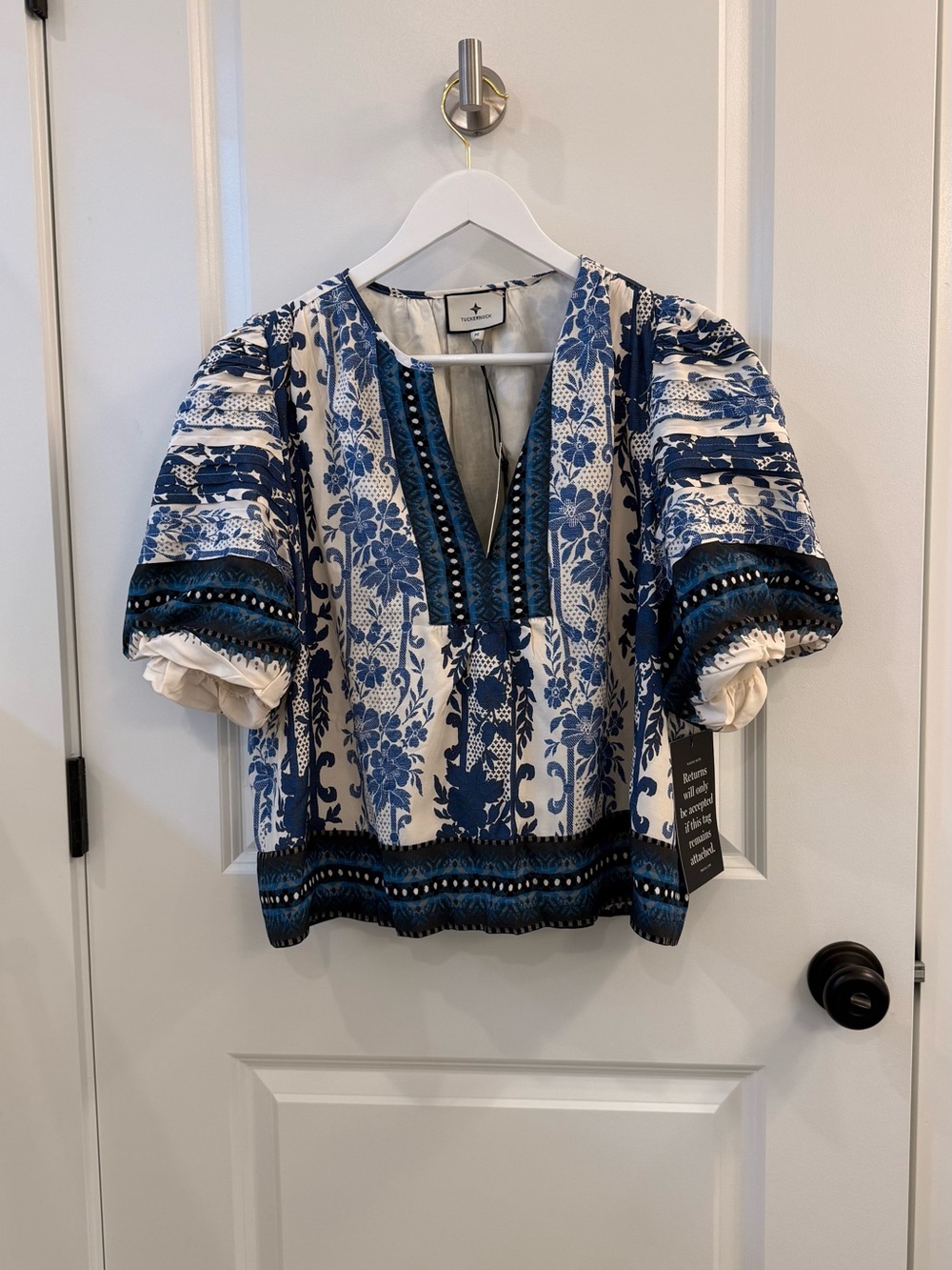 Tuckernuck Blue Floral Embroidered Puff-Sleeve Peasant Blouse and shorts set
